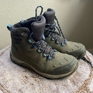 Men’s Merrell hiking boots